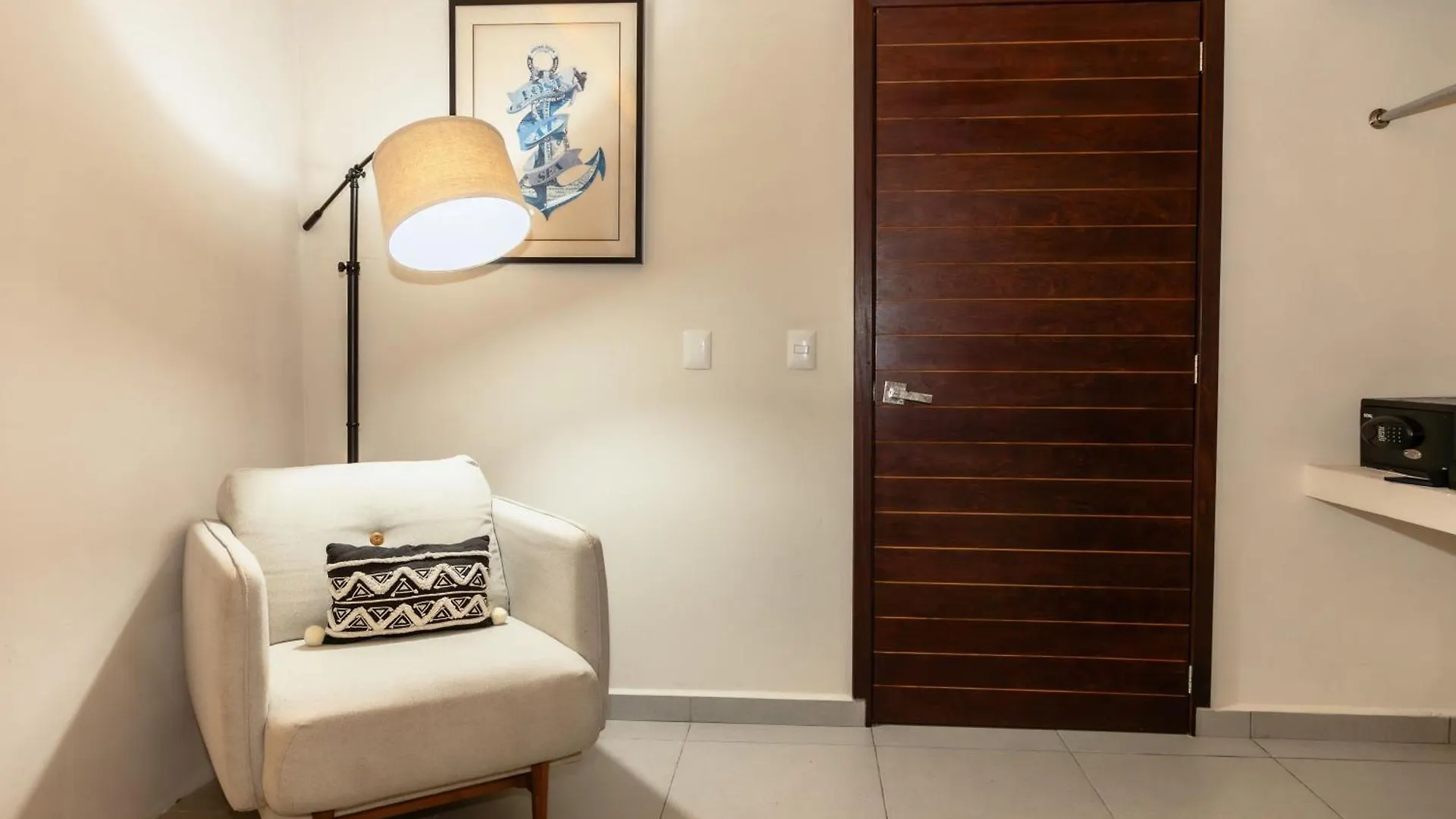****  Aquastar Hotel & Apartments Махауаль Мексика