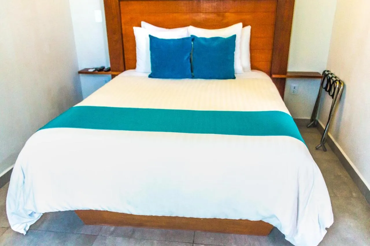 Aquastar Hotel & Apartments Mahahual 4*,  Mexico