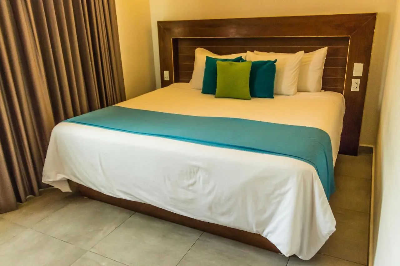 Aquastar Hotel & Apartments Mahahual