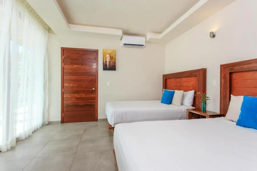 Aquastar Hotel & Apartments 玛哈威